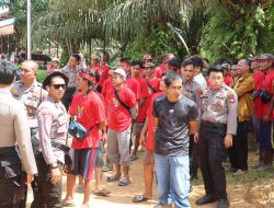 Polres Sekadau Kawal Penyampaian Aspirasi dan Mediasi Karyawan PT. BSL