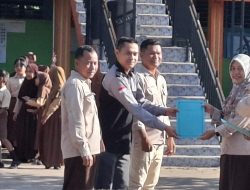 Pembagian Rapor di SDN 20 Mambok Berlangsung Meriah, Kepala Sekolah: Prestasi Bukan Tujuan Akhir