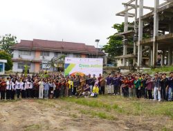 PLN Indonesia Power Gandeng Mahasiswa Kapuas Tanam 150 Pohon