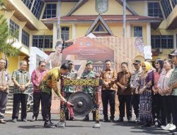 Museum Kapuas Raya Gelar Pameran Kain Tating, Wakil Bupati: Museum adalah Rumah Pengetahuan