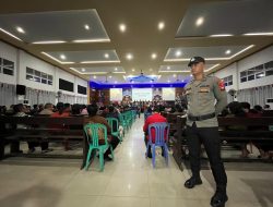 Polres Sintang Amankan Ibadah Tutup Tahun di GKII Gracia Sintang