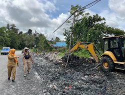 Baru 12 Hari Menjabat, Kadis DLH Sintang Gerak Cepat Tangani Tumpukan Sampah di TPS Prioritas