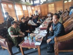 Bupati Sintang Fasilitasi Dialog Cari Solusi Solar Subsidi